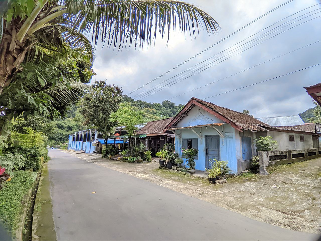 RUMAH